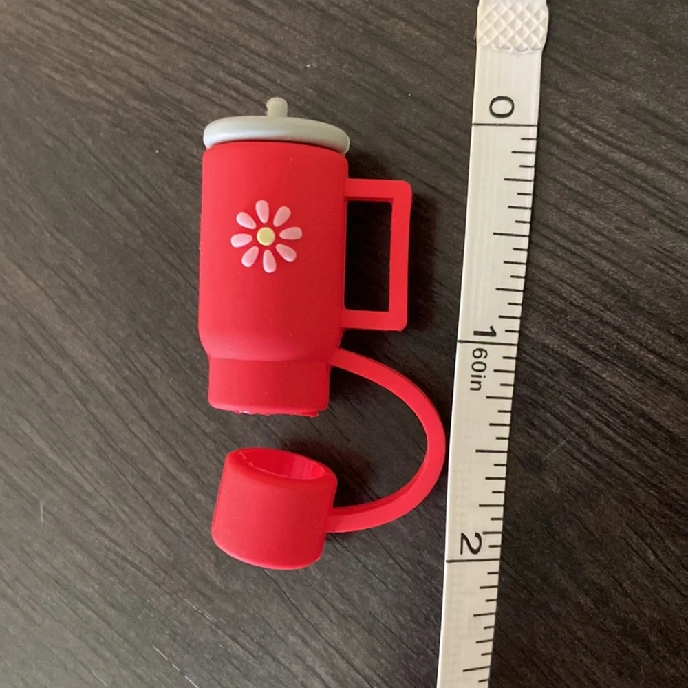 SHEIN red silicone straw cover cap for Stanley Cup. Straw topper. One size. - Picture 9 of 11